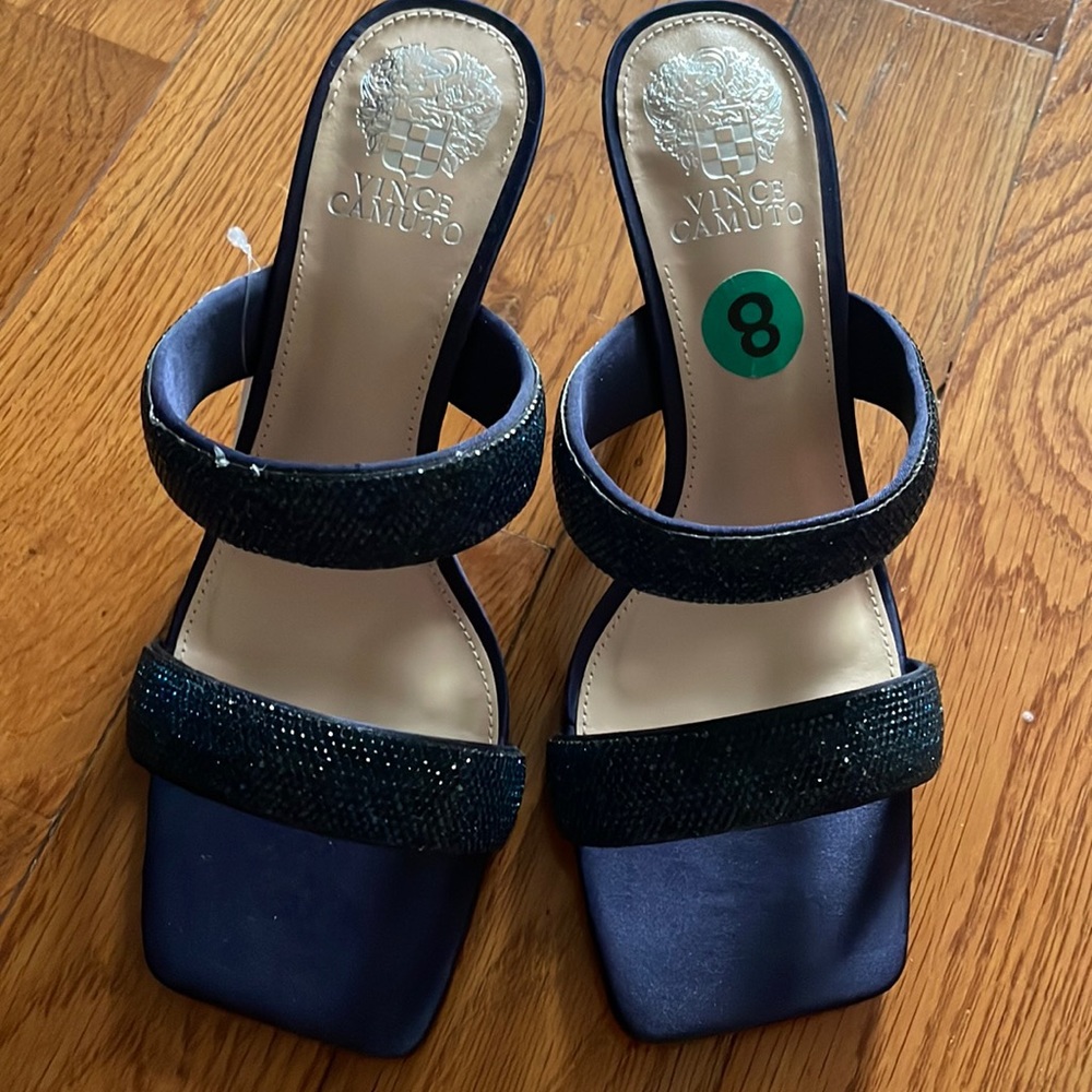 Navy Vince Camuto - Sandal, size 8 - Never Worn